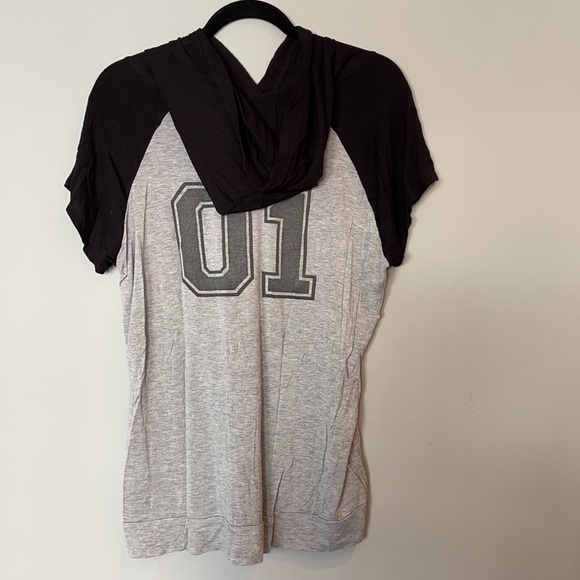 LAST CHANCE - Grey with Black Hoodie "Flawless" Tee, Size 1X - Picture 2 of 5